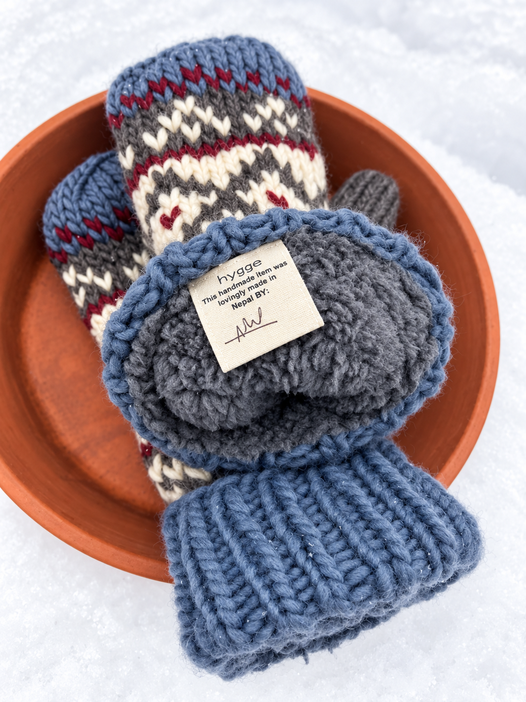 Revelstoke Mittens