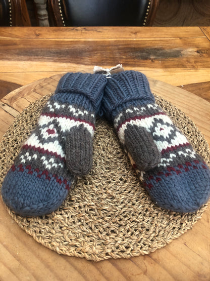 Revelstoke Mittens
