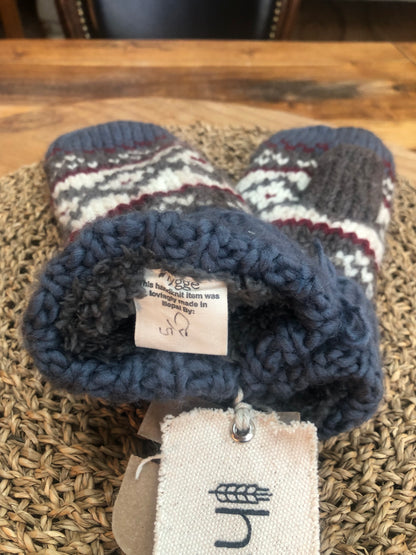 Revelstoke Mittens
