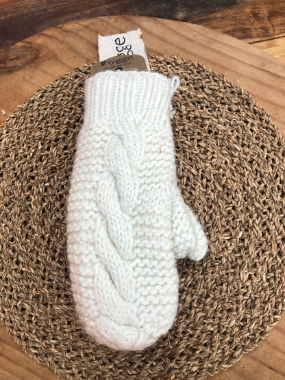 Rachelle Cable Knit Mittens