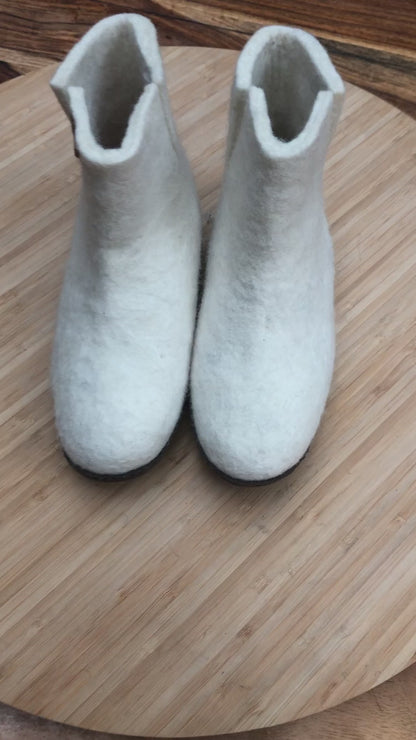 Hygge Felt Slipper Boots