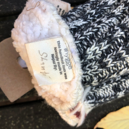 Cabin Mittens