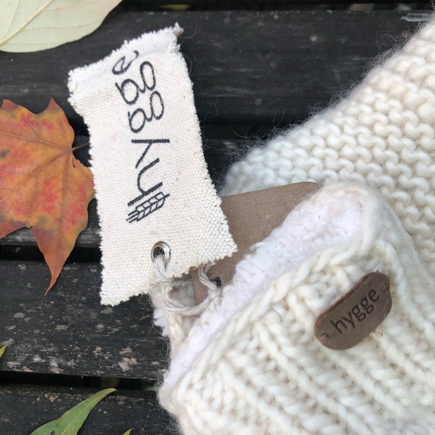 Rachelle Cable Knit Mittens