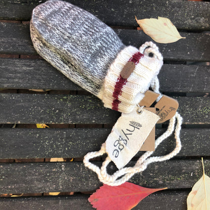 Heritage Mittens